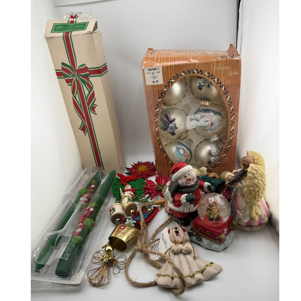 VTG Lot Of Christmas Items Avon Stick Candles Trinkets Etc